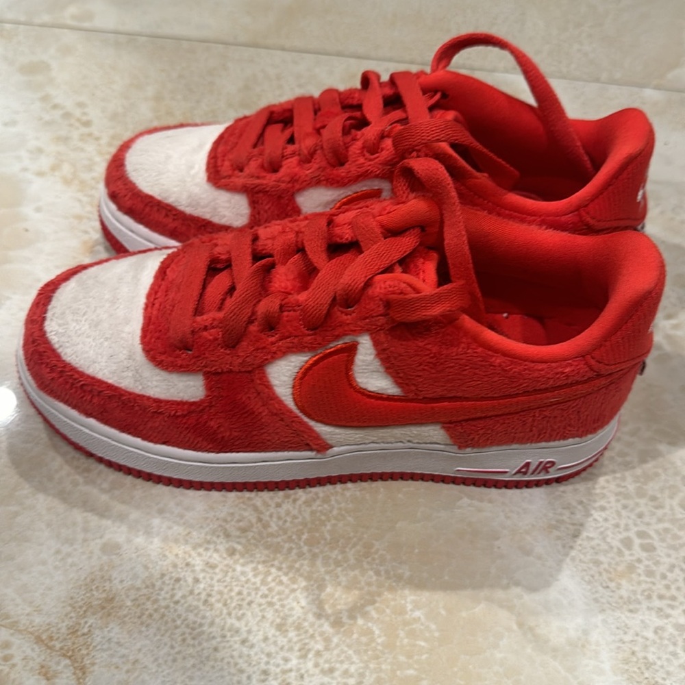 Nike air force 1 Valentine’s Day sneakers
